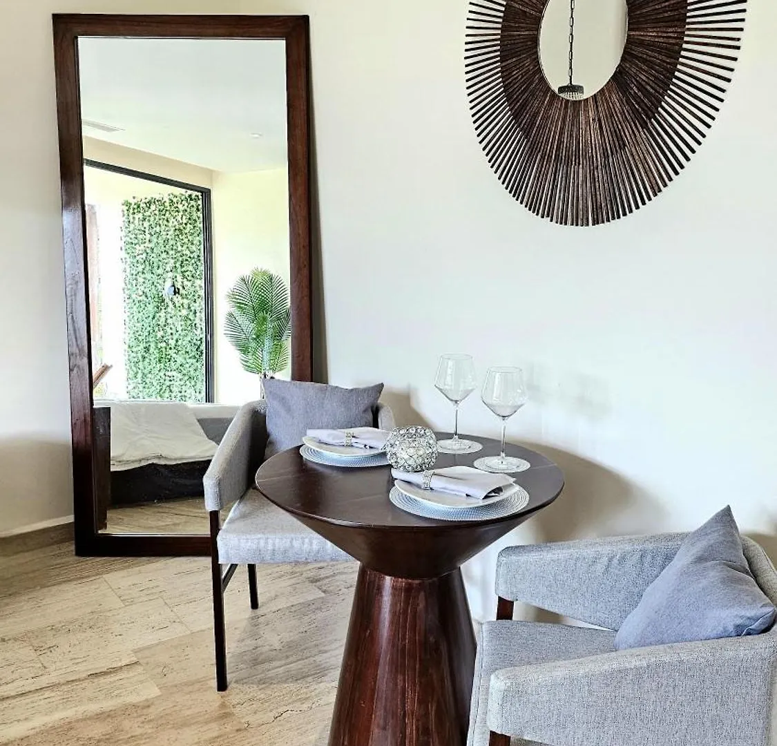 Temple Paradise Luxury Suites 6 Min From Beach Tulum