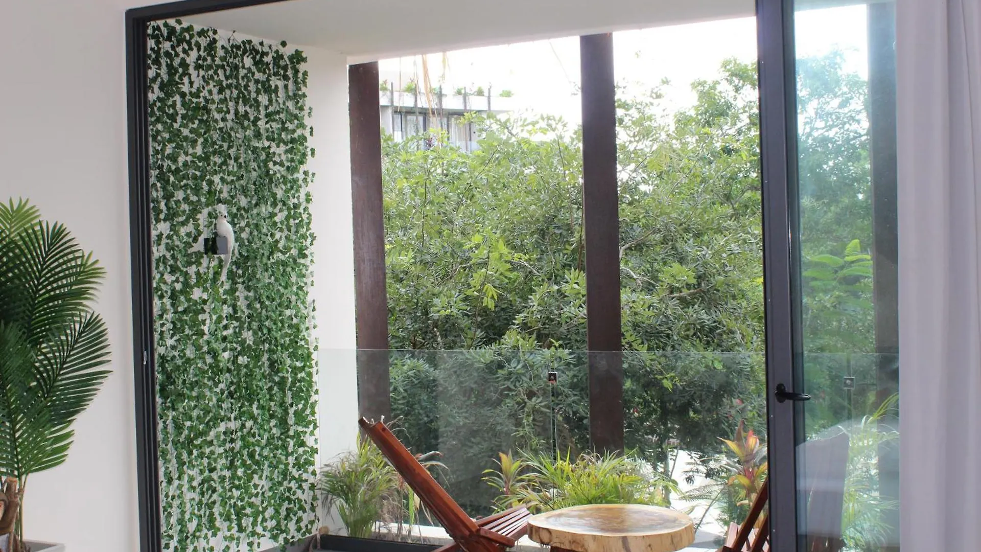 Temple Paradise Luxury Suites 6 Min From Beach Tulum 0*,  Mexico